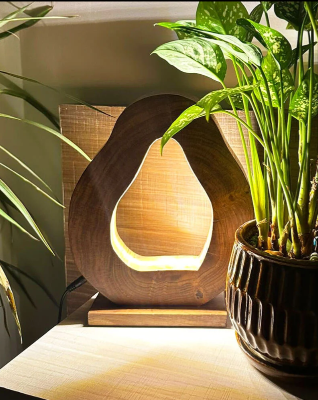 Illume Lamp